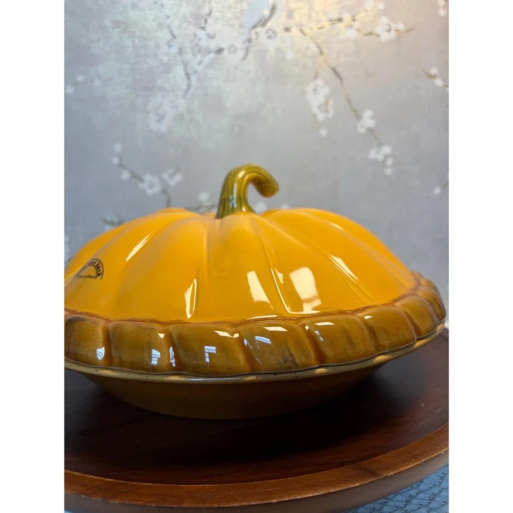 VTG Over and Back Ceramic Pumpkin Pie Dish Covered Casserole Baker Harvest Fall